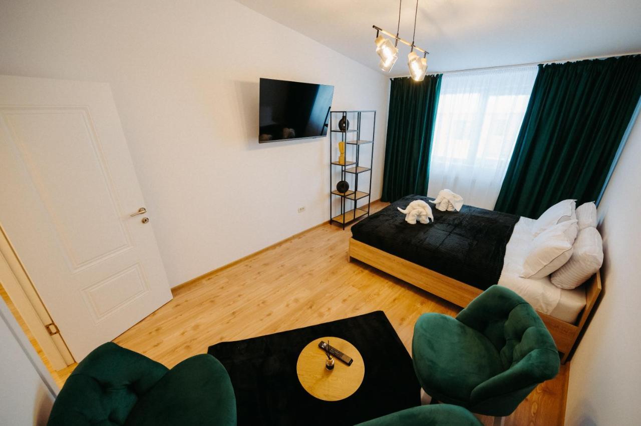 Modern Loft One Lejlighed Suceava Eksteriør billede