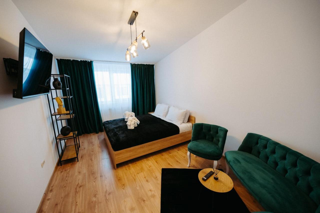 Modern Loft One Lejlighed Suceava Eksteriør billede